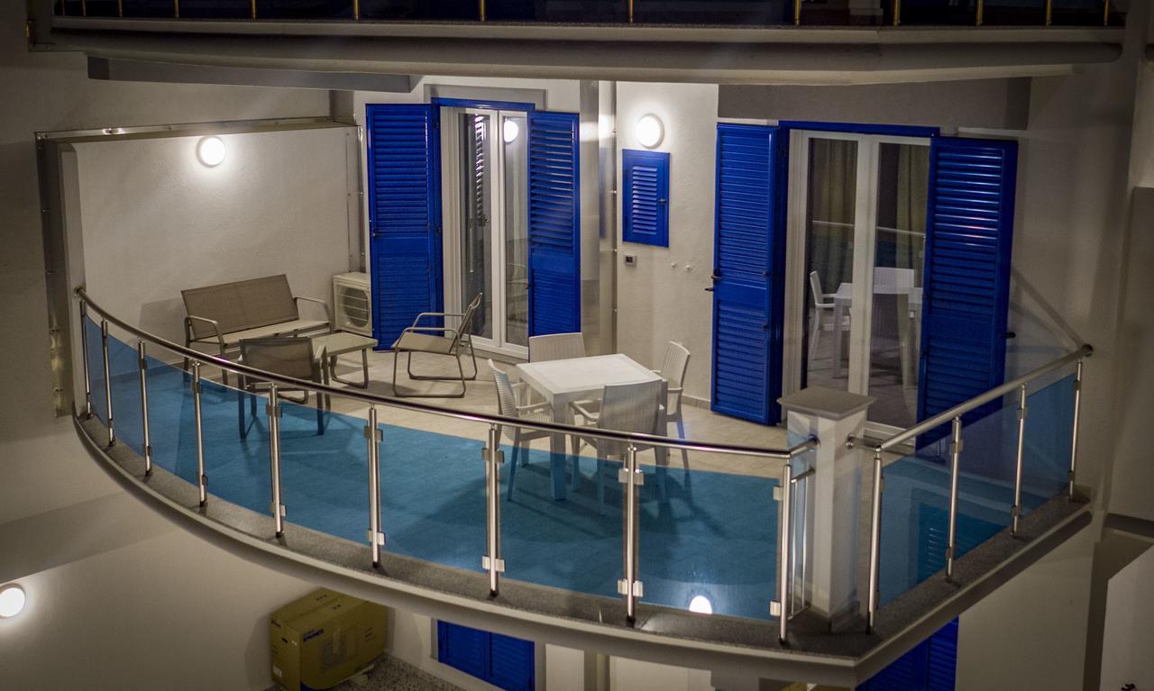 Le Casette Di Ponente Milazzo Exterior foto